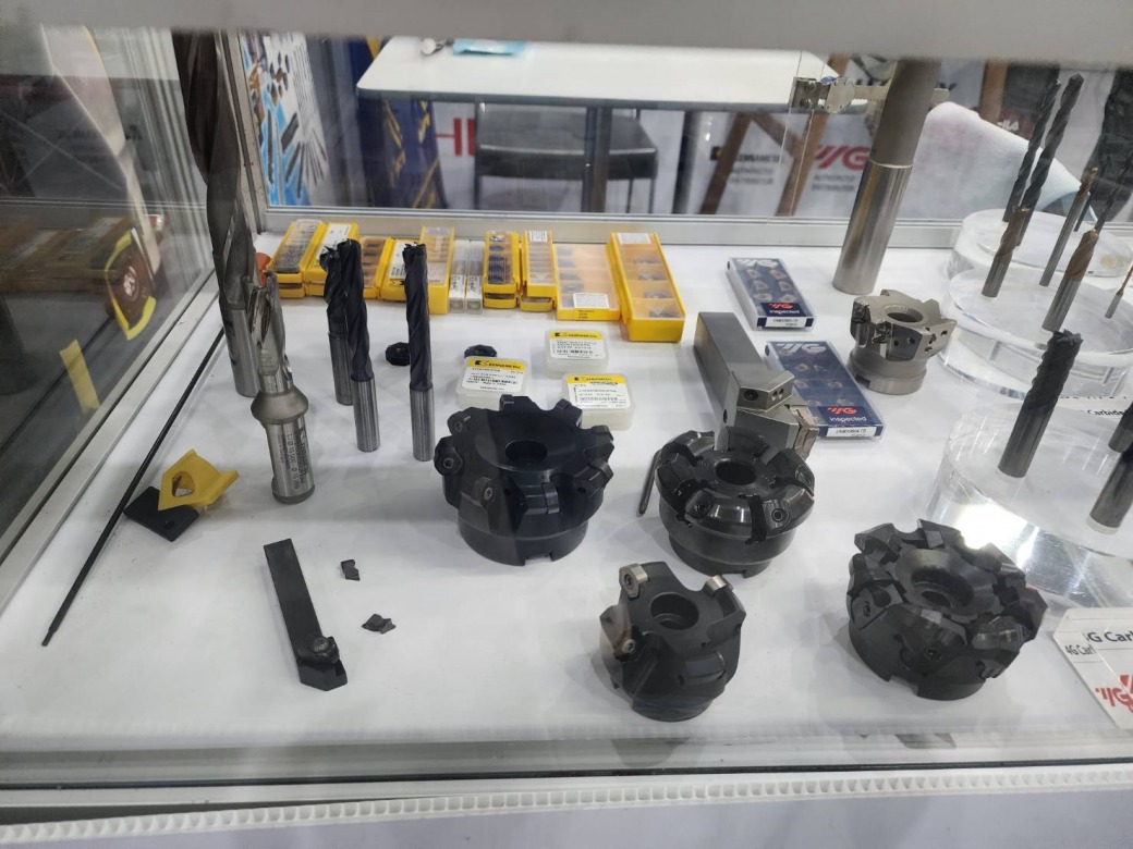 บริการรับผลิตคัตติ้งทูลส์ หรือเครื่องมือตัดเฉือนโลหะ บริการรับผลิตคัตติ้งทูลส์ หรือเครื่องมือตัดเฉือนโลหะ